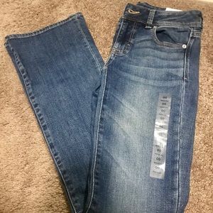 Size 00 American Eagle Kick Boot Jeans